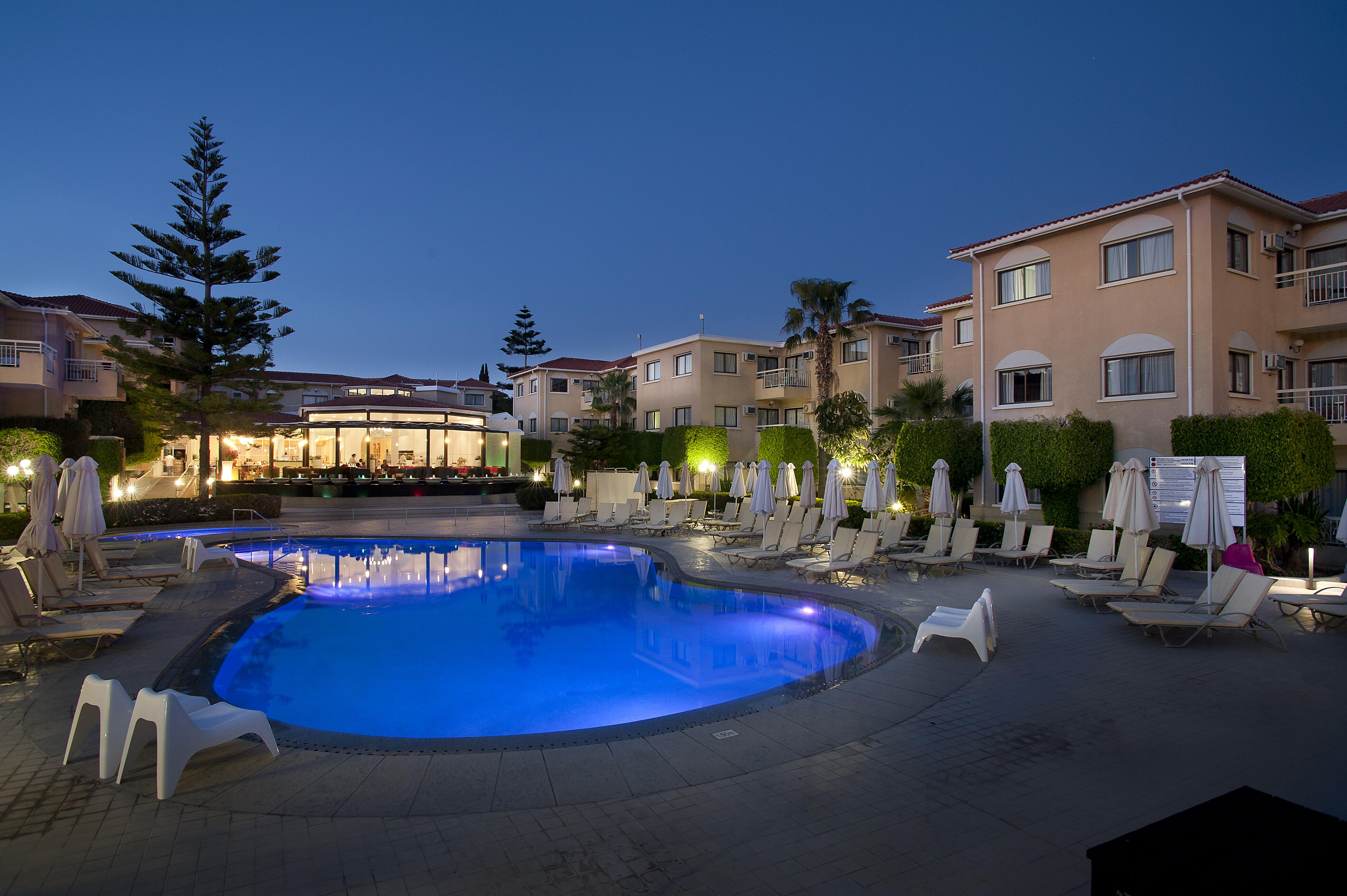 King Jason Paphos - Designed For Adults By Louis Hotels Exterior foto