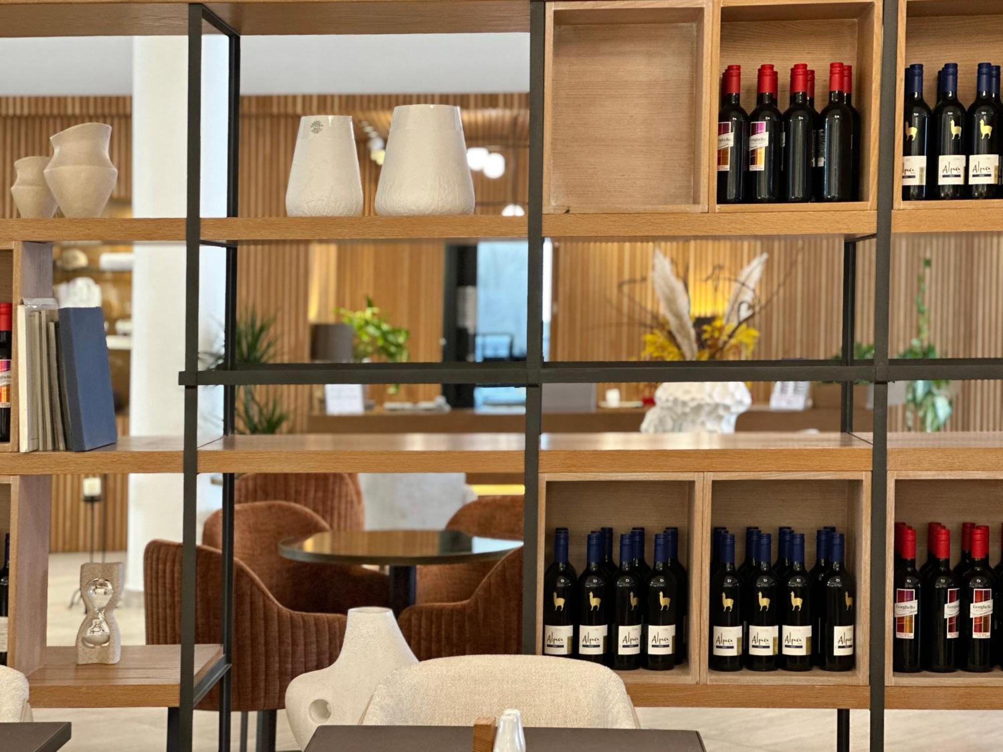 King Jason Paphos - Designed For Adults By Louis Hotels Exterior foto